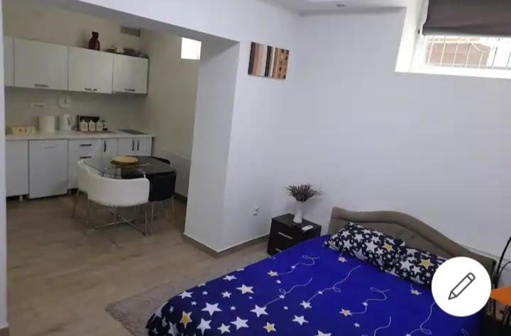 Xenia2 Διαμέρισμα Βελιγράδι Εξωτερικό φωτογραφία
